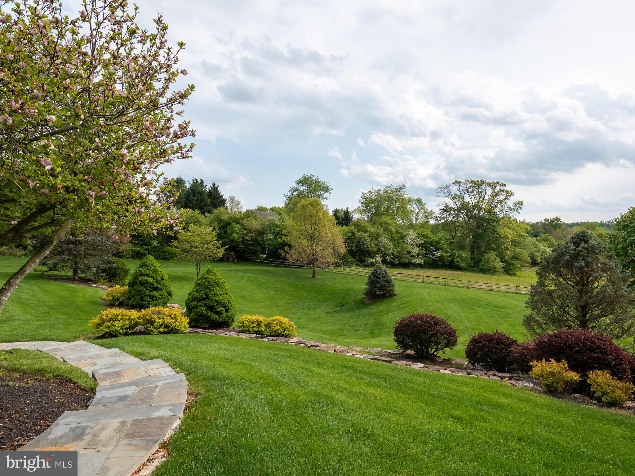 1 Hedgerow Lane Devon, PA 19333 - Photo 55 of 71