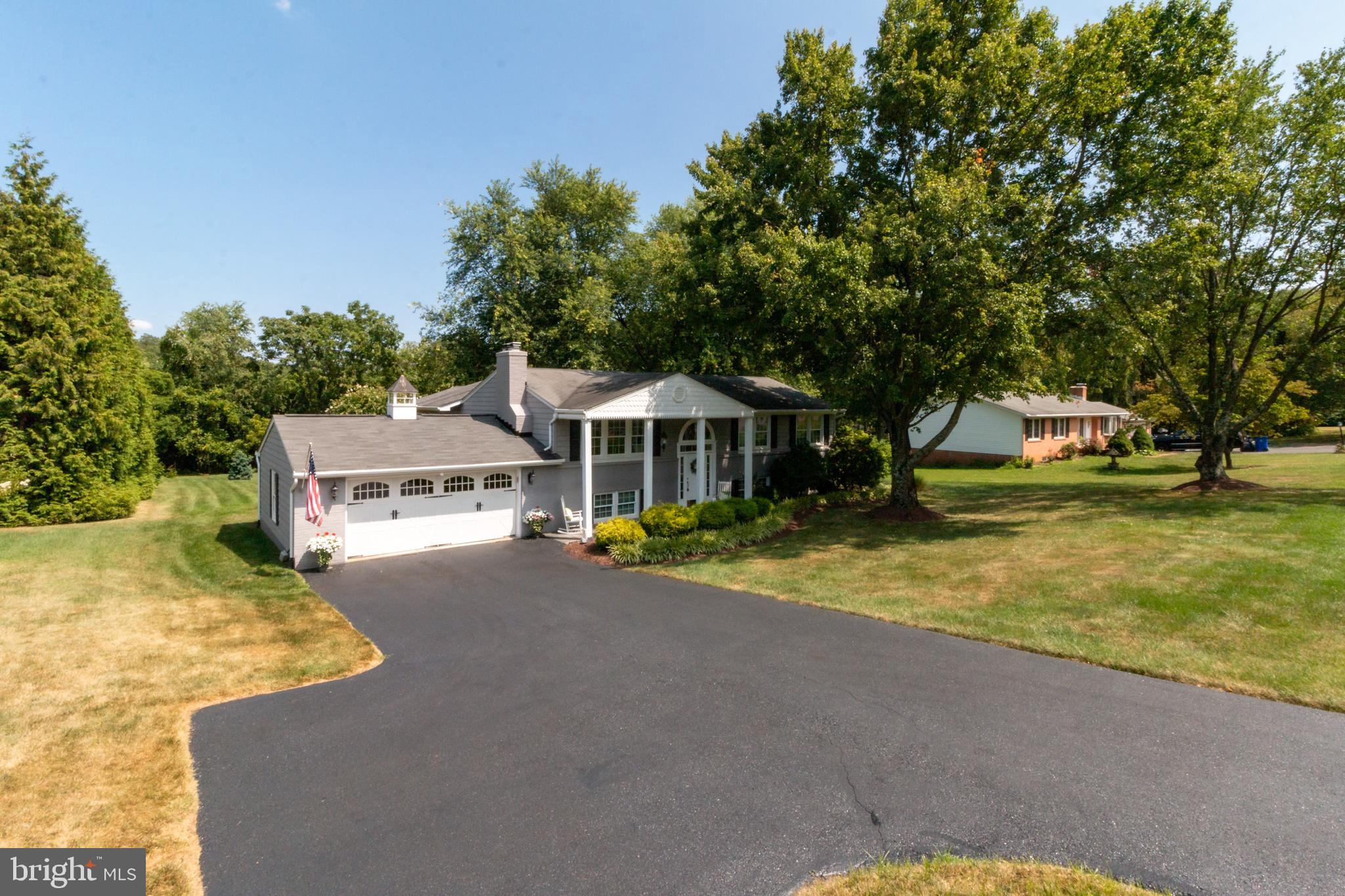5703 Woodlyn Road Frederick, MD 21703 - Photo 3 of 76
