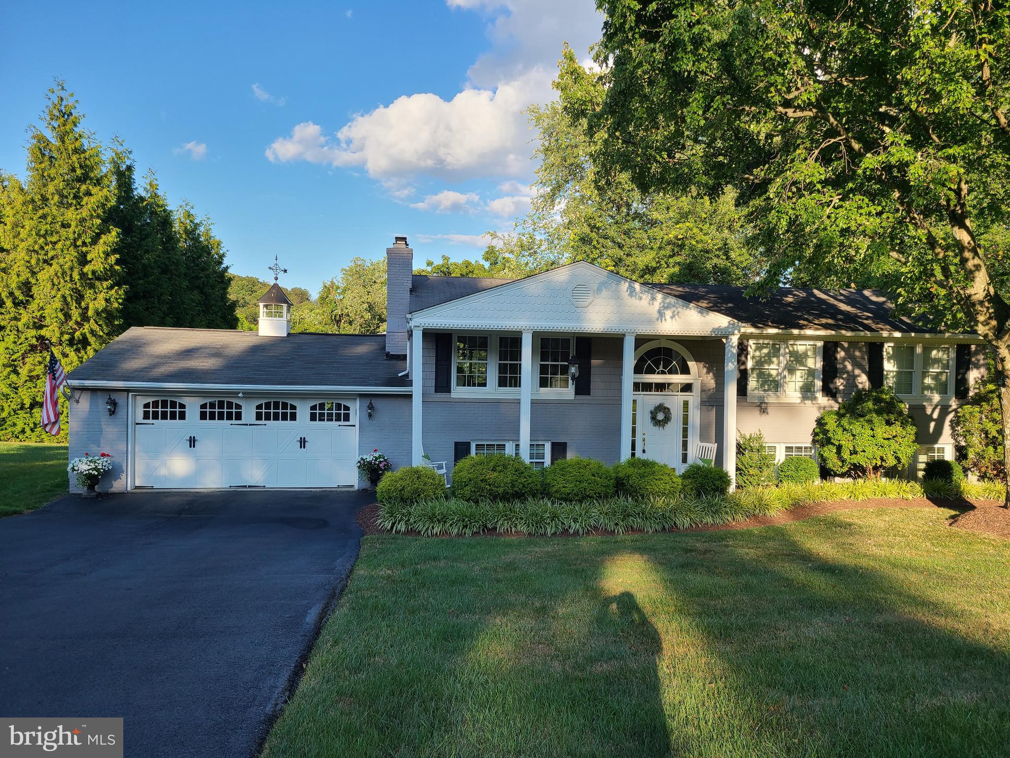 5703 Woodlyn Road Frederick, MD 21703 - Photo 4 of 76 Spectacular 4 Bed 3 Bath Masterpiece