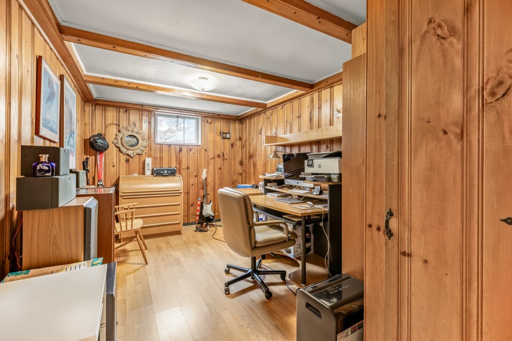 13 Plymouth Road Needham, MA 02492 - Photo 19 of 27 Gallery Image 19