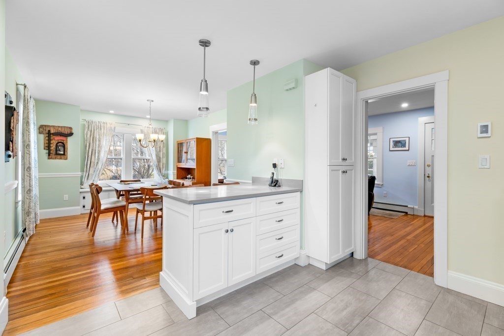 13 Plymouth Road Needham, MA 02492 - Photo 6 of 27 Gallery Image 6