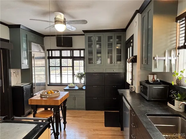 $369,900 | 330 Berkeley Drive, Syracuse, NY 13210