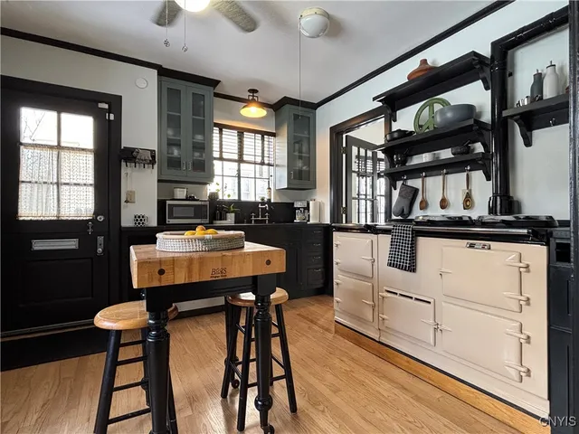 $369,900 | 330 Berkeley Drive, Syracuse, NY 13210