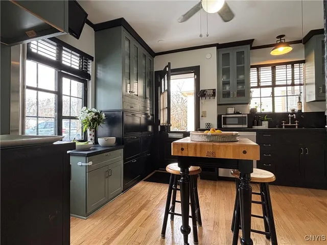 $369,900 | 330 Berkeley Drive, Syracuse, NY 13210