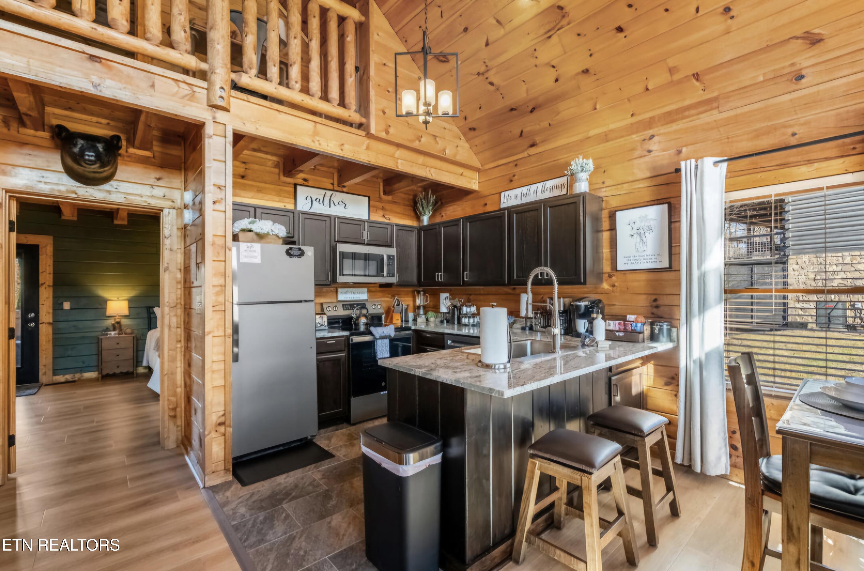 1644 Little Cabin Loop Sevierville, TN 37862 - Photo 11 of 30 1000038685