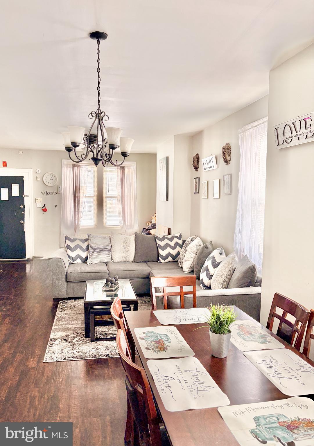 401 Holly Road Yeadon, PA 19050 - Photo 13 of 33 living room, front door