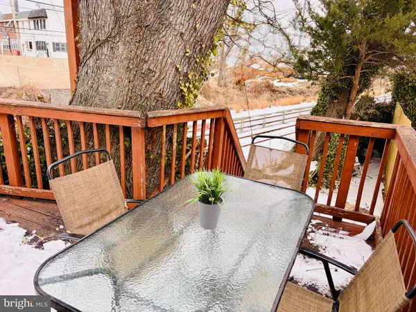 $236,500 | 401 Holly Road, Yeadon, PA 19050