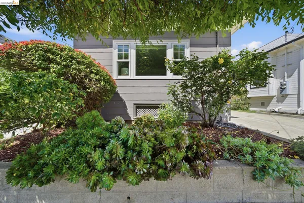 $1,149,000 | 1627 62nd Street, Berkeley, CA 94703