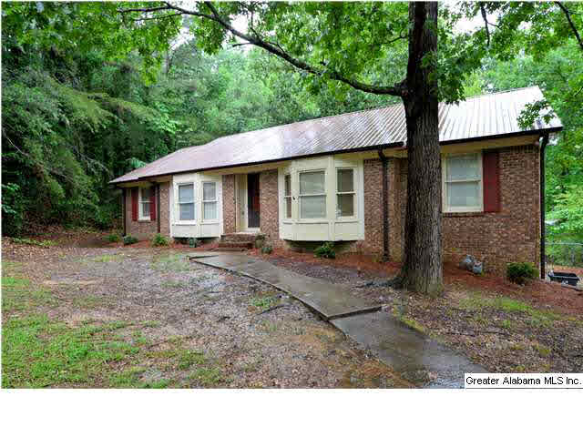 5830 Mockingbird Lane Pinson, AL 35126 - Photo 3 of 32