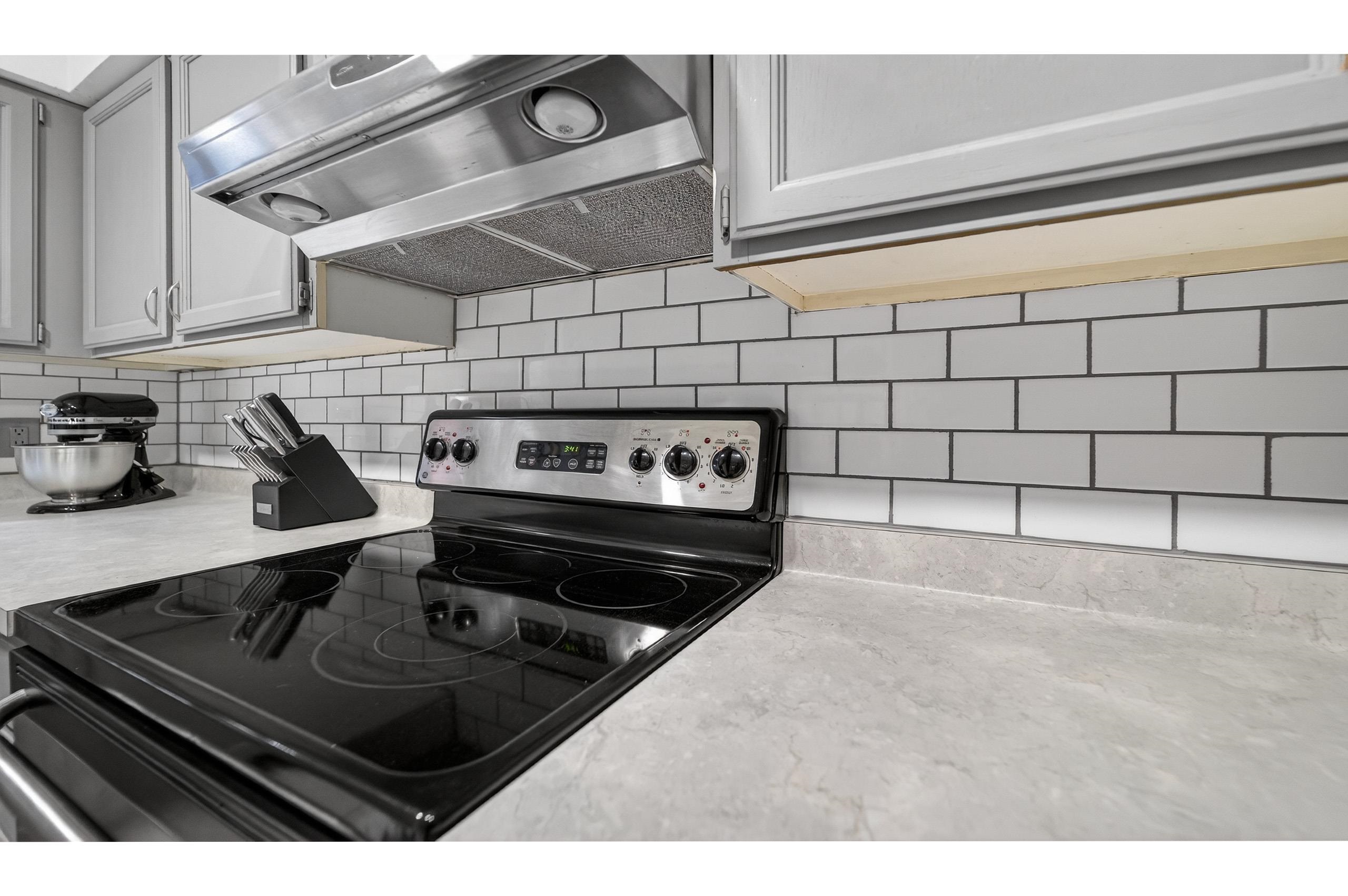 14 Maple Wood Lane, Unit 18 Madison, WI 53704 - Photo 11 of 22