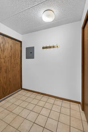 $224,900 | 14 Maple Wood Lane, Unit 18, Madison, WI 53704