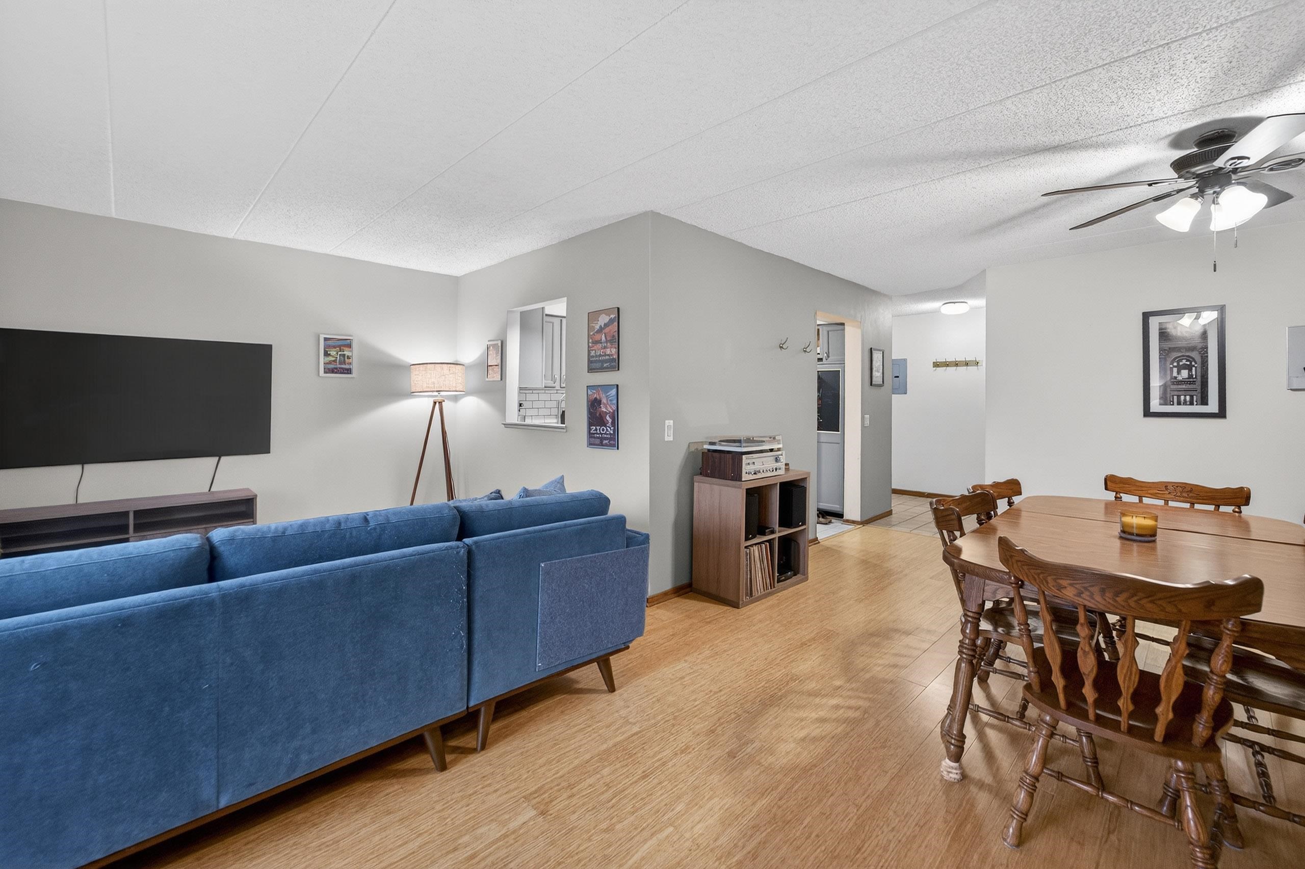 14 Maple Wood Lane, Unit 18 Madison, WI 53704 - Photo 4 of 22