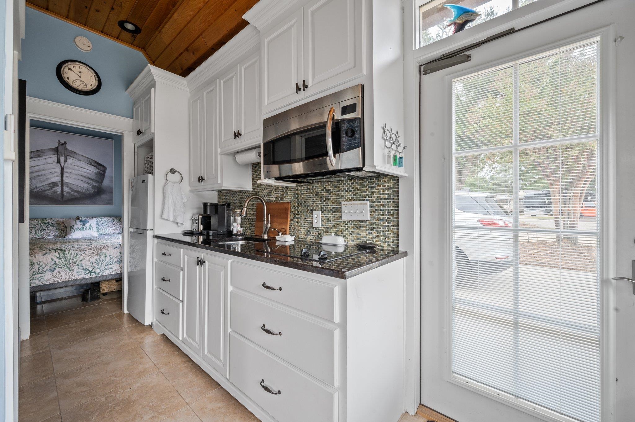 28888 Canal Road, Unit 11 Orange Beach, AL 36561 - Photo 14 of 37