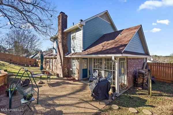 $289,900 | 400 Winding Hills Drive, Clinton, MS 39056