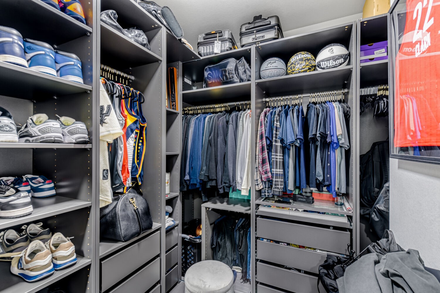 504 Spinnaker Loop Kyle, TX 78640 - Photo 12 of 17 View of walk in closet