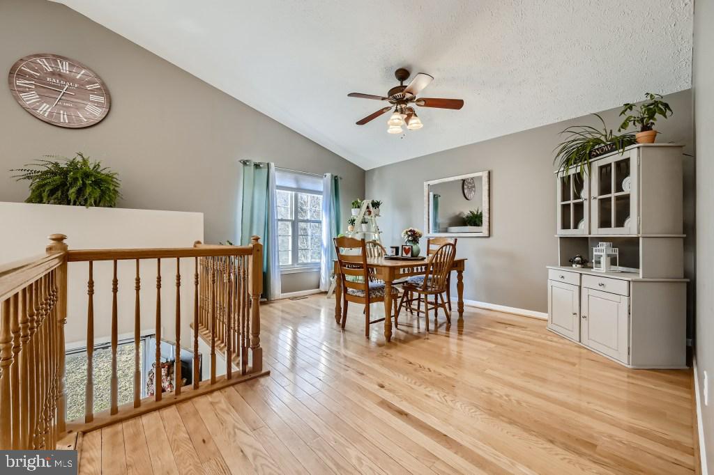 2011 Silver Lane Road Essex, MD 21221 - Photo 9 of 36 3 inch wide oak hardwood flooring