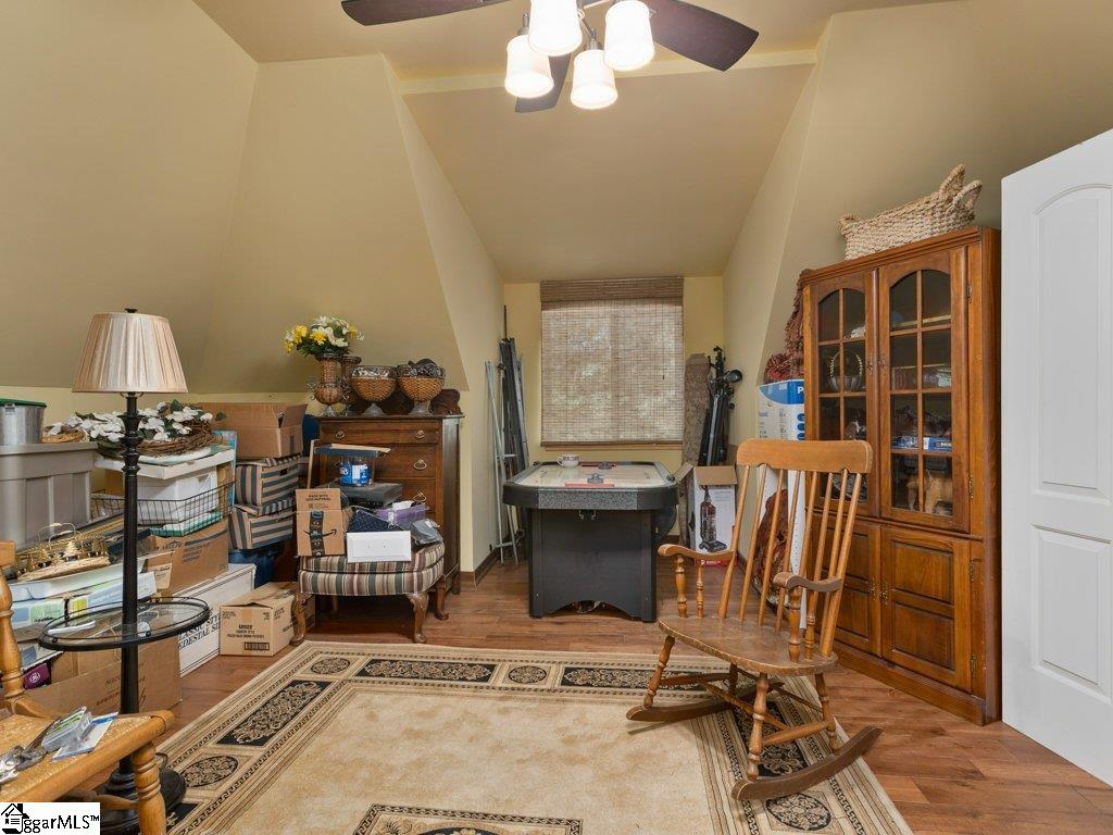 2081 Red Radford Road Campobello, SC 29322 - Photo 25 of 33
