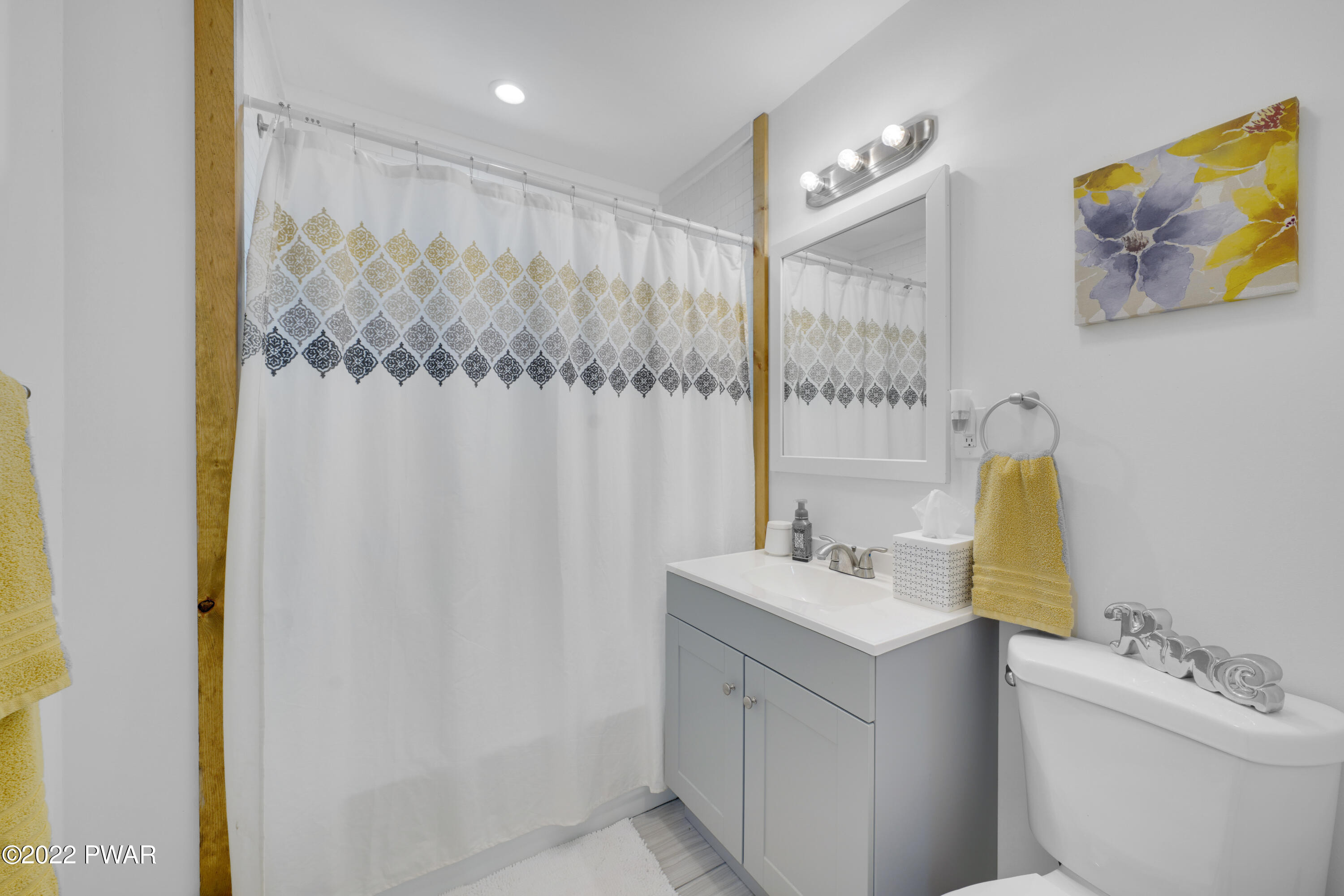 129 Chestnut Street Dingmans Ferry, PA 18328 - Photo 23 of 27