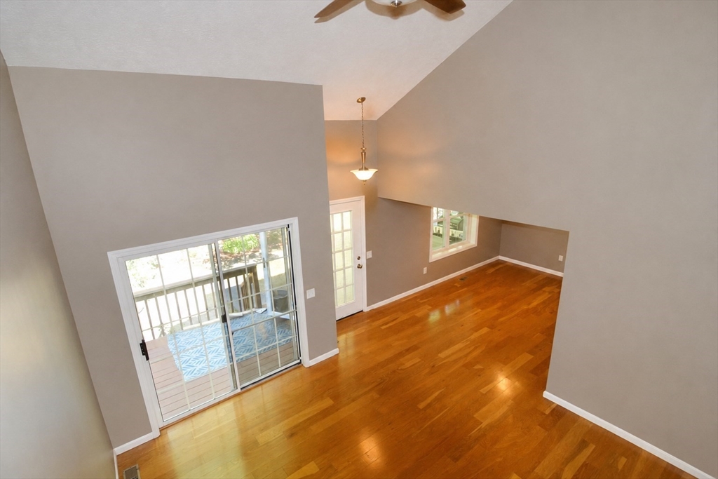 31 East Bluff Road, Unit 31 Ashland, MA 01721 - Photo 4 of 26