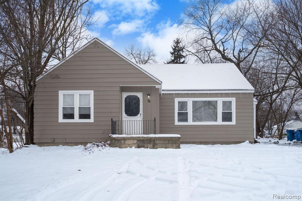 76 Scott Lake Road Waterford, MI 48328 - Photo 1 of 21 Gallery Image 1