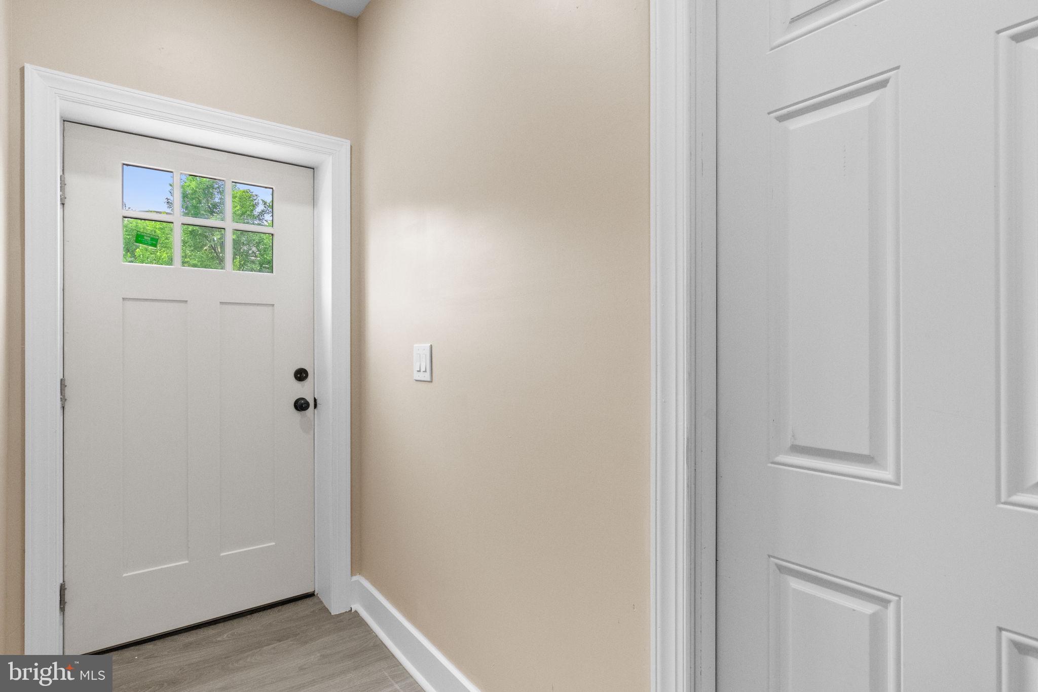 2839 North 9th Street, Unit 1 Philadelphia, PA 19133 - Photo 3 of 19 a view of front door