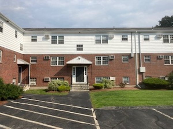 6 Venice Street, Unit C5 Danvers, MA 01923 - Photo 2 of 18