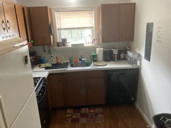 6 Venice Street, Unit C5 Danvers, MA 01923 - Photo 8 of 18