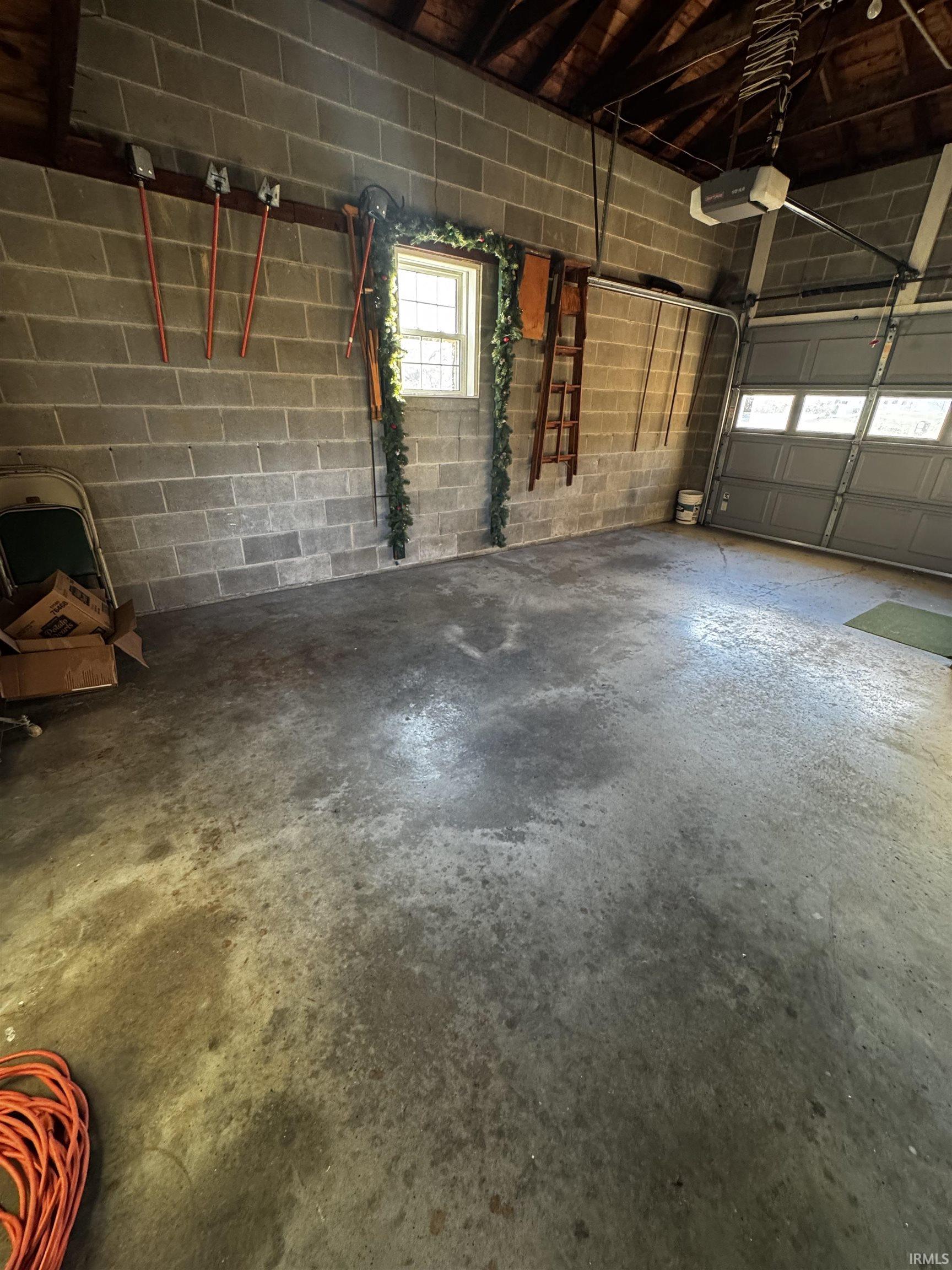 2807 North Red Bank Road Evansville, IN 47720 - Photo 18 of 35