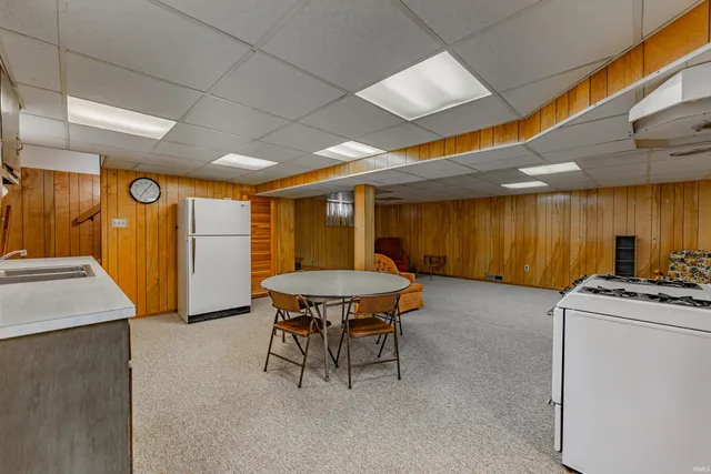 $315,000 | 2807 North Red Bank Road, Evansville, IN 47720