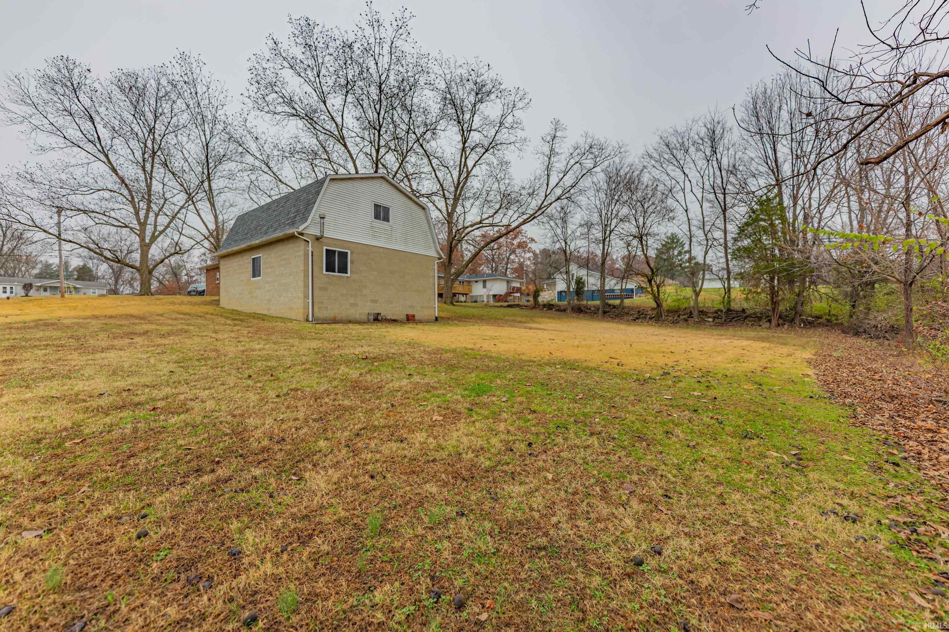 2807 North Red Bank Road Evansville, IN 47720 - Photo 32 of 35