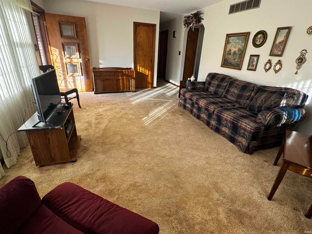 $315,000 | 2807 North Red Bank Road, Evansville, IN 47720