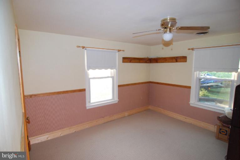 12238 Detour Road Keymar, MD 21757 - Photo 4 of 13 Interior (General)