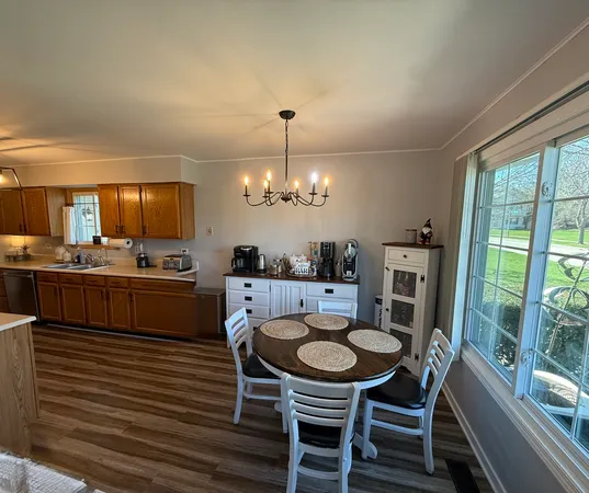 $250,000 | 100 Village Creek Drive, Lake In The Hills, IL 60156