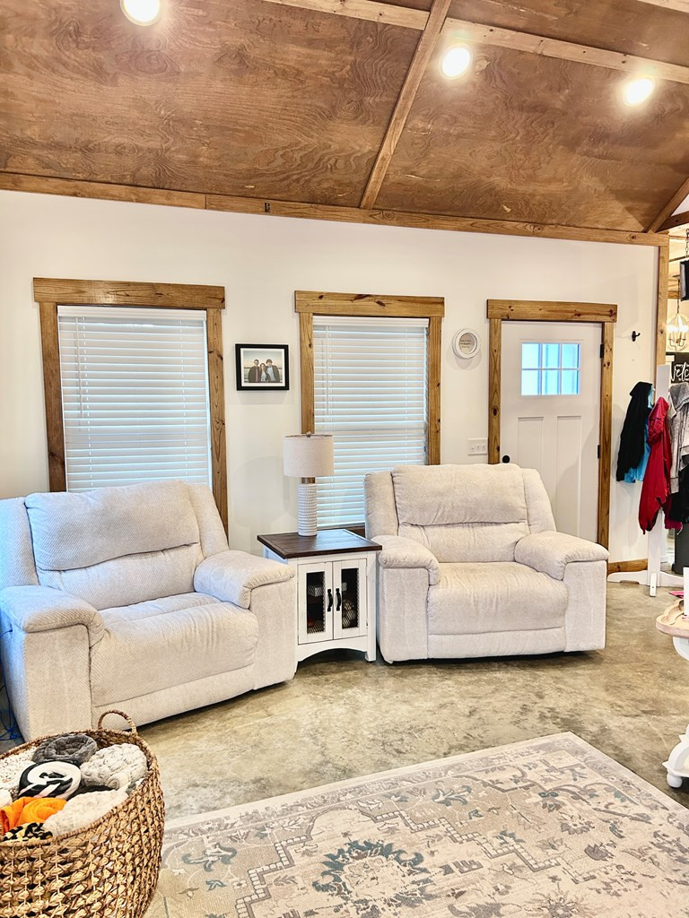 1702 Camp Shelor Road Manning, SC 29102 - Photo 9 of 28