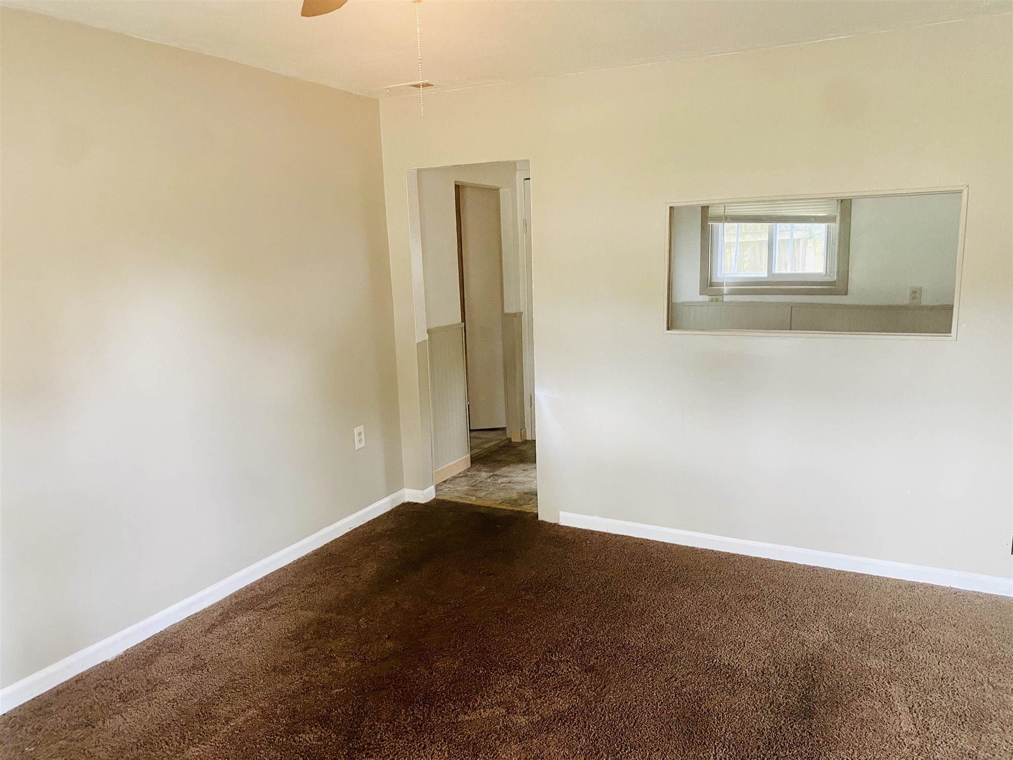 1703 East Griffiths Avenue Springfield, IL 62702 - Photo 8 of 10 Gallery Image 8