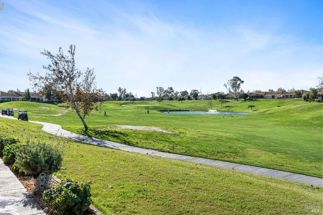 $2,900 | 351 Spyglass Drive, Rio Vista, CA 94571