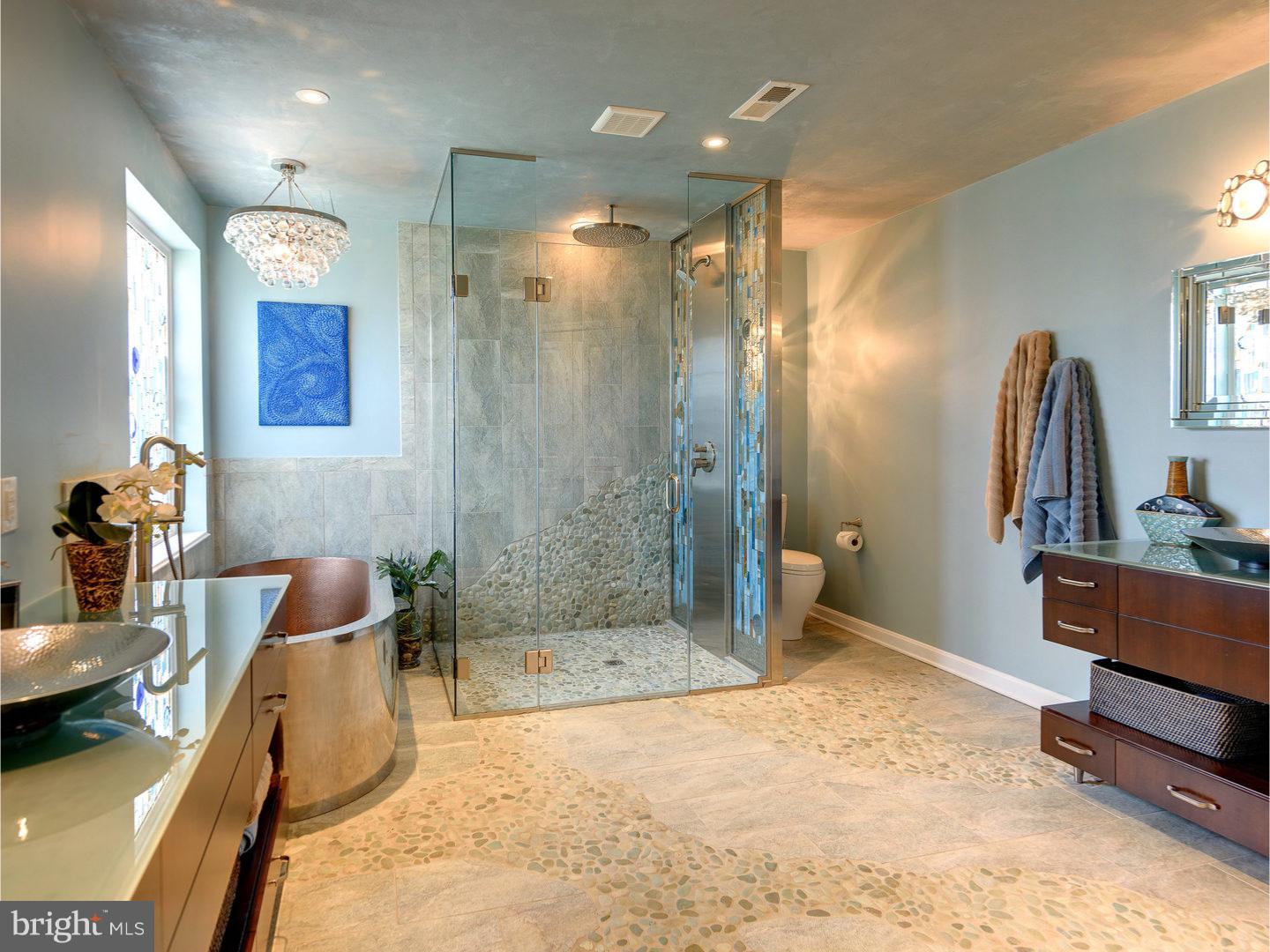 131 Zynn Road Downingtown, PA 19335 - Photo 14 of 25 Master Bathroom
