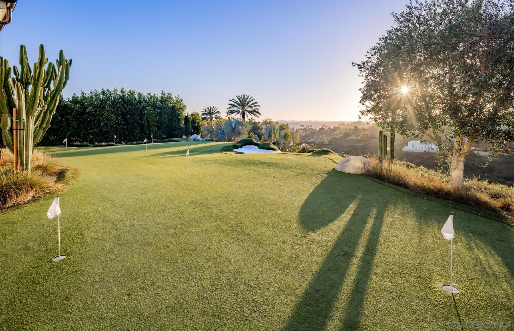 14783 Roxbury Terrace Rancho Santa Fe, CA 92067 - Photo 47 of 64