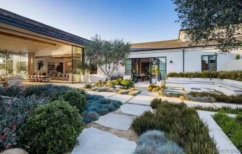 $23,000,000 | 14783 Roxbury Terrace, Rancho Santa Fe, CA 92067