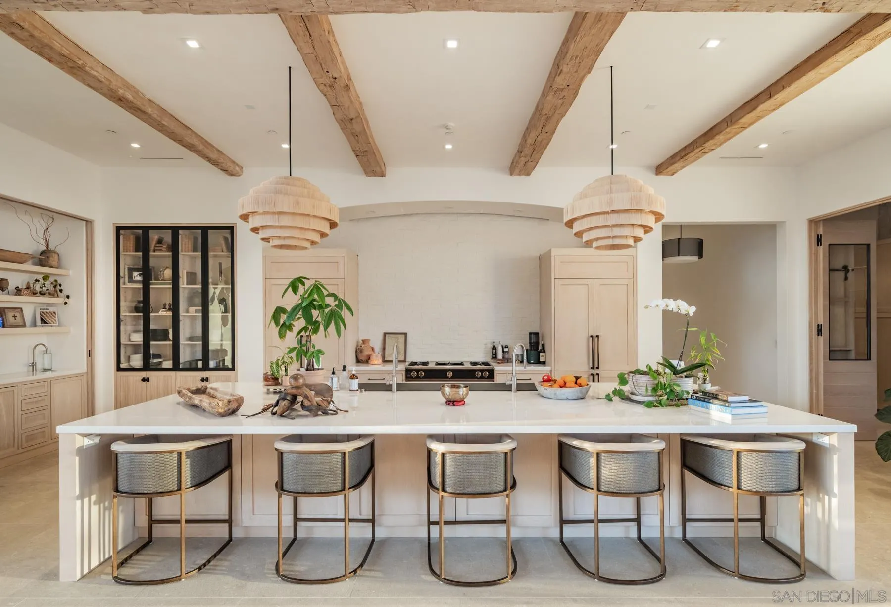 14783 Roxbury Terrace Rancho Santa Fe, CA 92067 - Photo 10 of 64 a view of a dining room with furniture