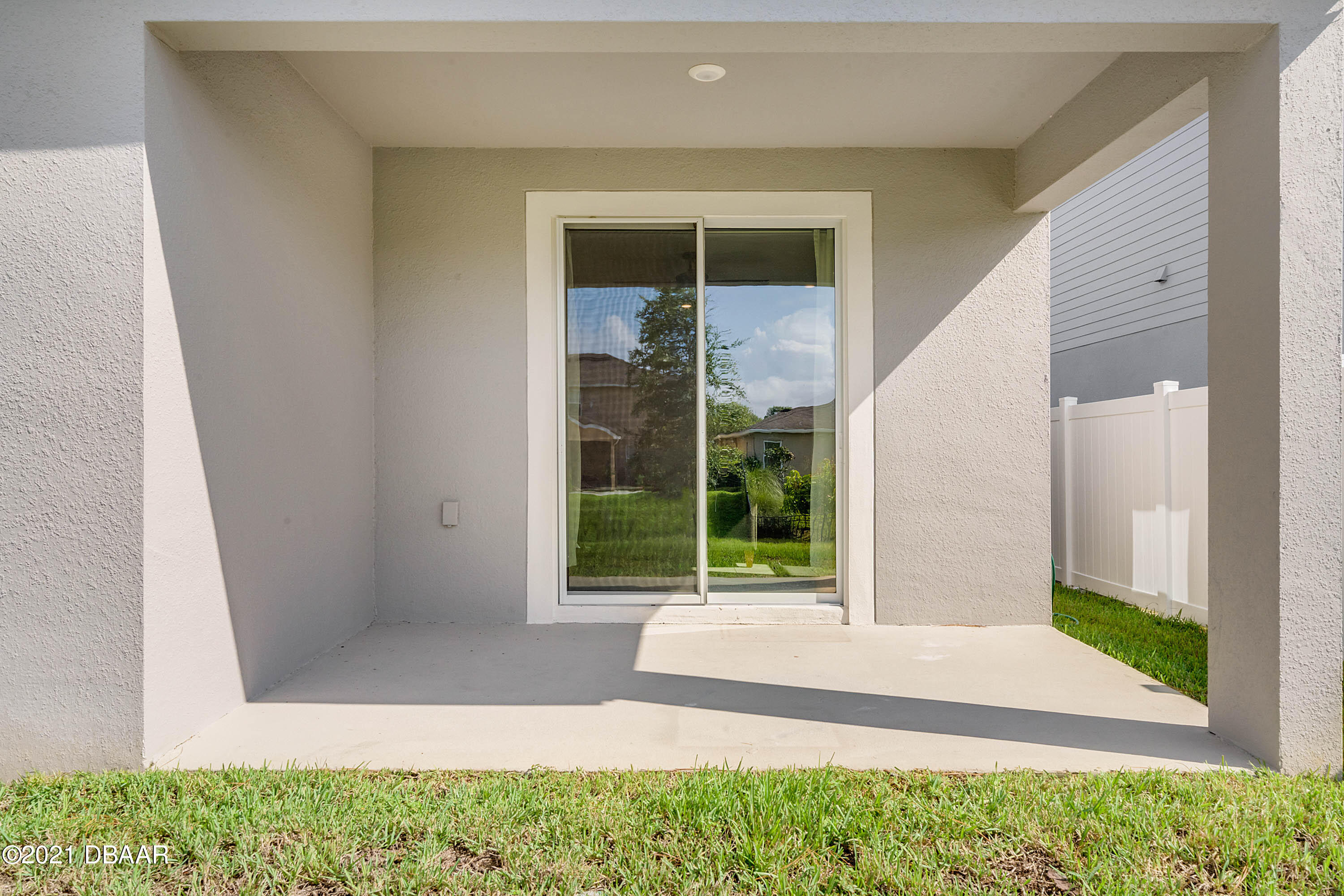 235 Jackson Loop DeLand, FL 32724 - Photo 25 of 27 a view of entrance gate of a house