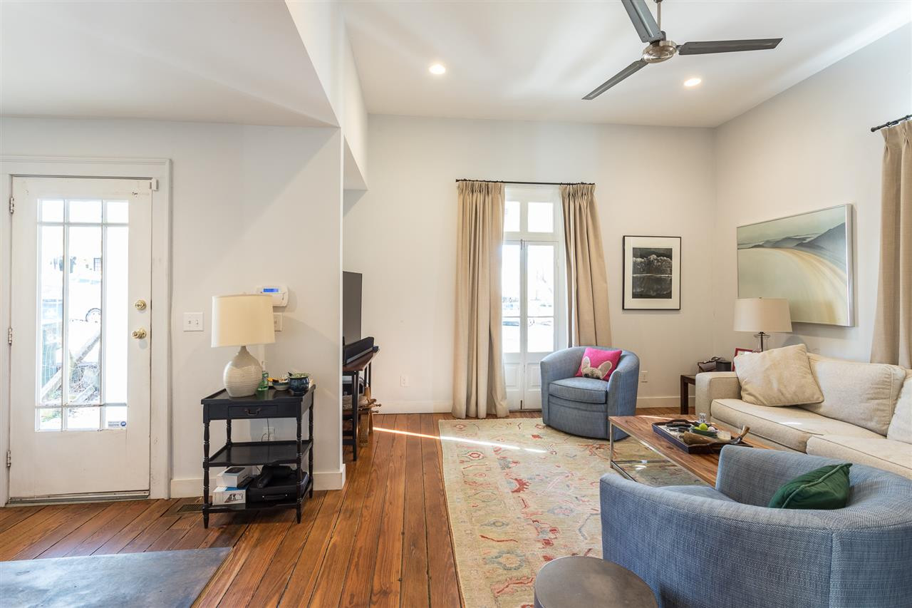 548 East Jones Street Raleigh, NC 27601 - Photo 4 of 19 Photo 4