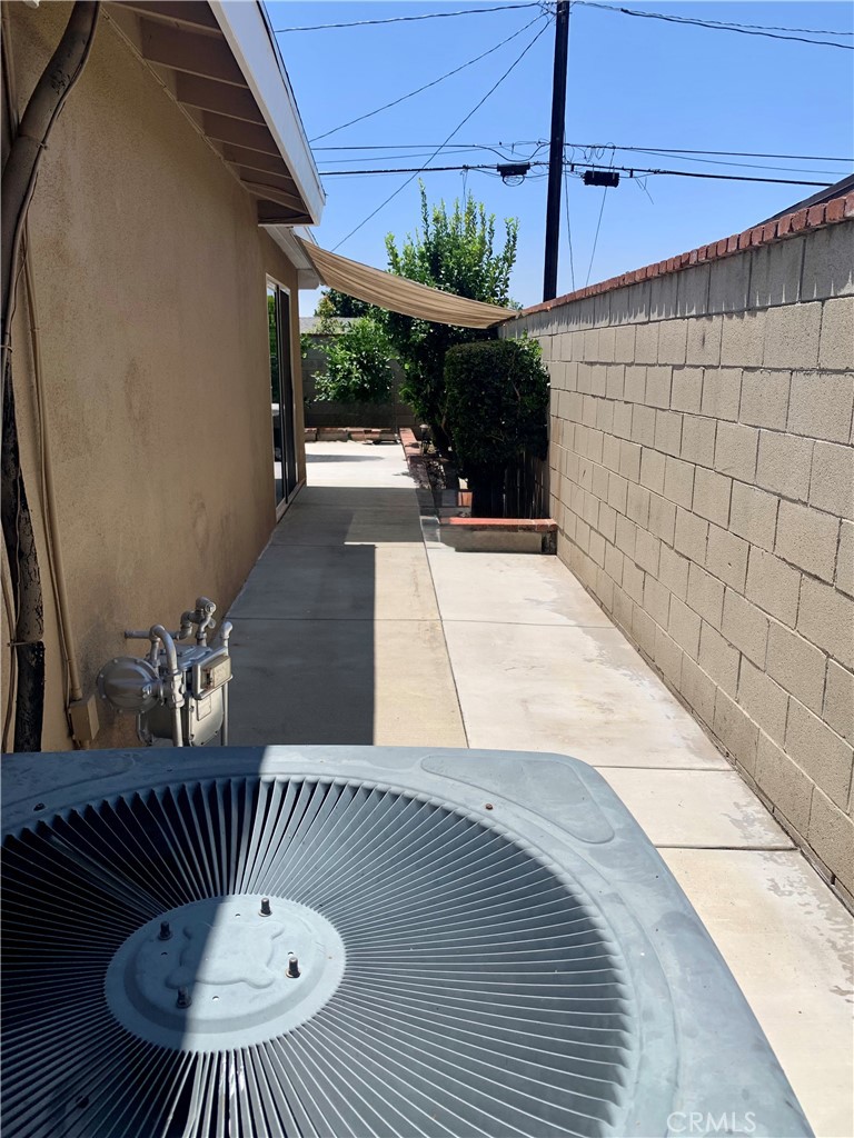 4751 Howard Street Montclair, CA 91763 - Photo 40 of 46