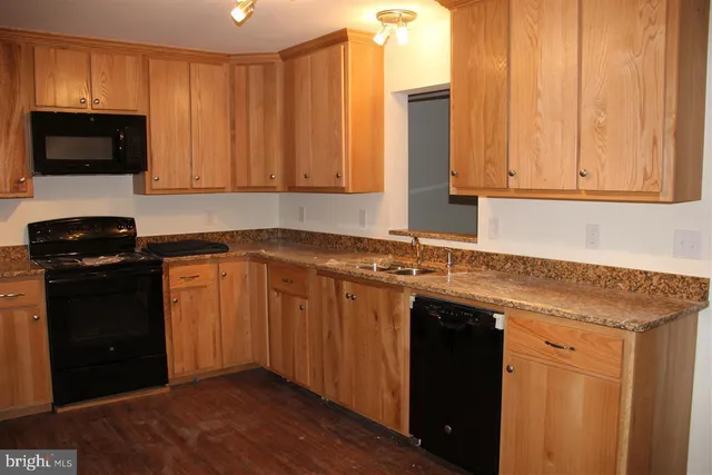 $1,625 | 163 Natures Trail, Millersburg, PA 17061