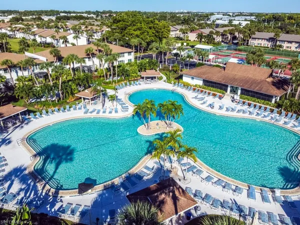 $265,000 | 3420 Frosty Way, Unit 4902, Naples, FL 34112