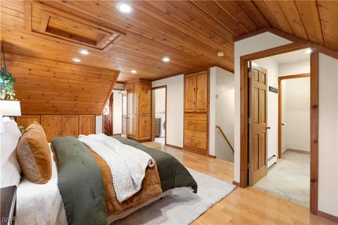 $1,649,000 | 681 Bridger Court, Incline Village, NV 89451