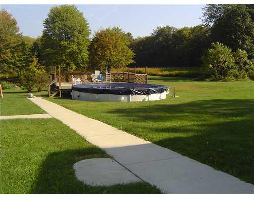 3567 Frew Mill Road New Castle, PA 16101 - Photo 11 of 12 Swimming Pool/Hot Tub/Sauna.
