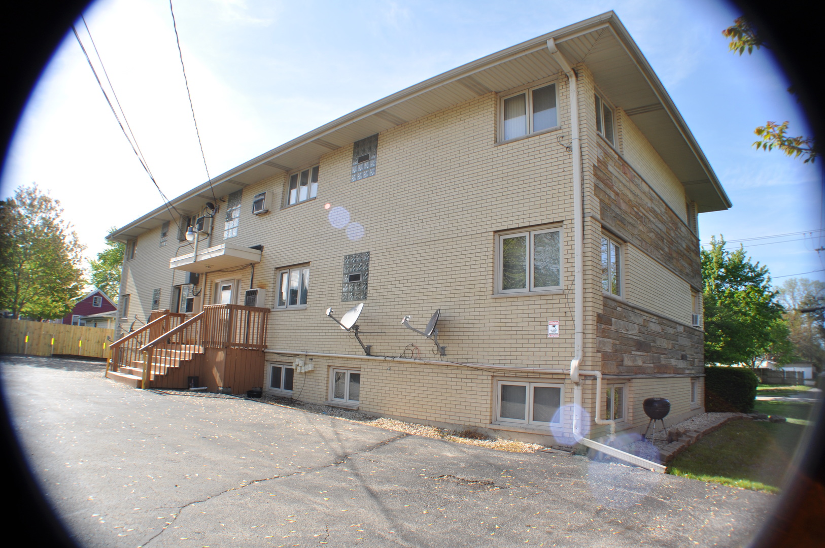 908 John Street Joliet, IL 60435 - Photo 5 of 14