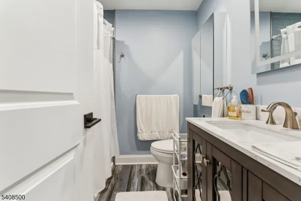 $745,000 | 76 Elmwood Terrace, Linden, NJ 07036