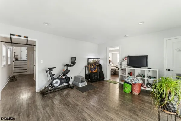 $745,000 | 76 Elmwood Terrace, Linden, NJ 07036